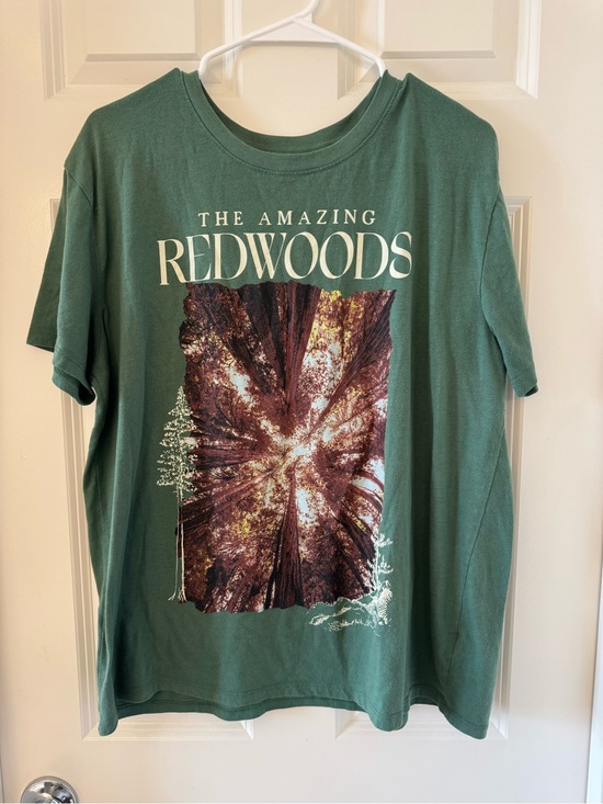 Time and Tru Tops - Graphic Short Sleeve Tee Green Redwoods Trees